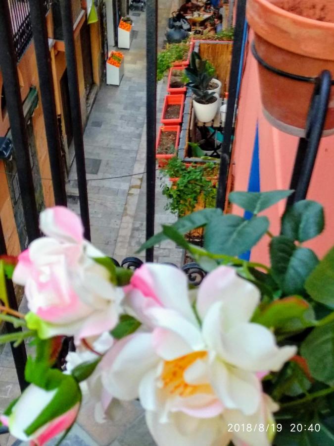 Valencian Dreams Of The Proletariat Apartment Exterior foto
